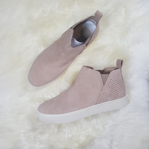 Dolce Vita Shoes - Dolce Vita Blush Tasha Perforated Suede Sneaker 10